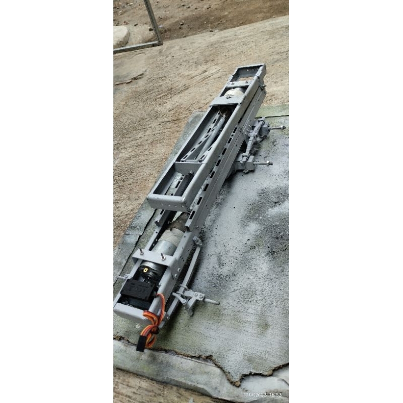 sasis miniatur rc dump truk skala 14-16 bahan besi