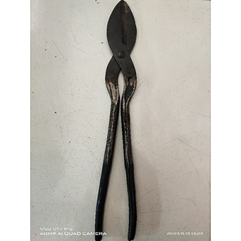 

Alat Ketok Magic Gunting Plat Lurus