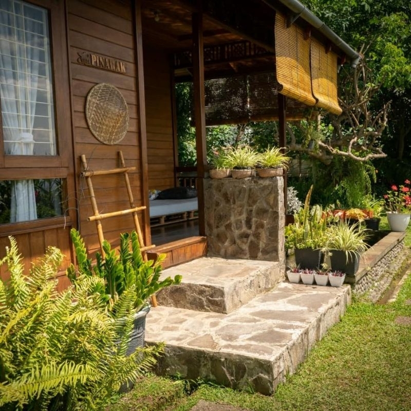 Tiket Voucher Villa Pinarak Syar'i Wooden Cabin Ciwidey Bandung