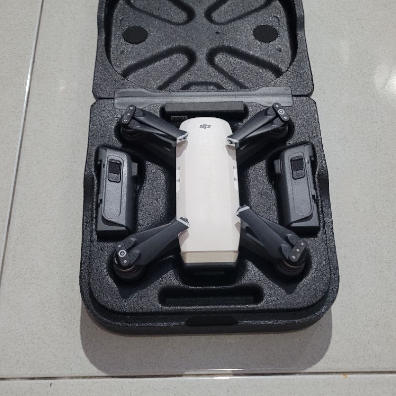 DJI Spark basic 2 baterai