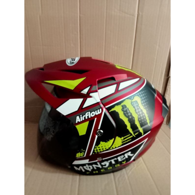 helm takira monster red