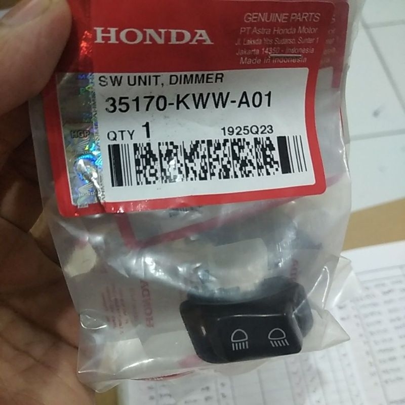 Tombol dimmer(switch unit dimmer)Revo110 35170-KWW-A01