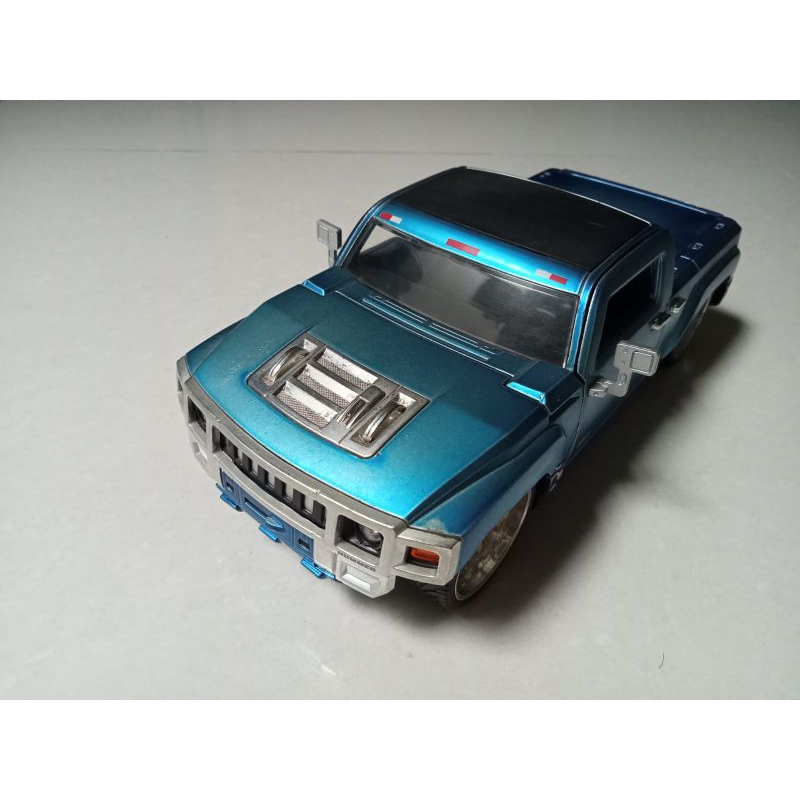 Diecast Humvee jada toys 1:24