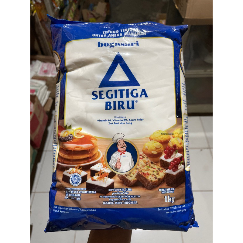 

TEPUNG TERIGU SEGITIGA BIRU 1kg
