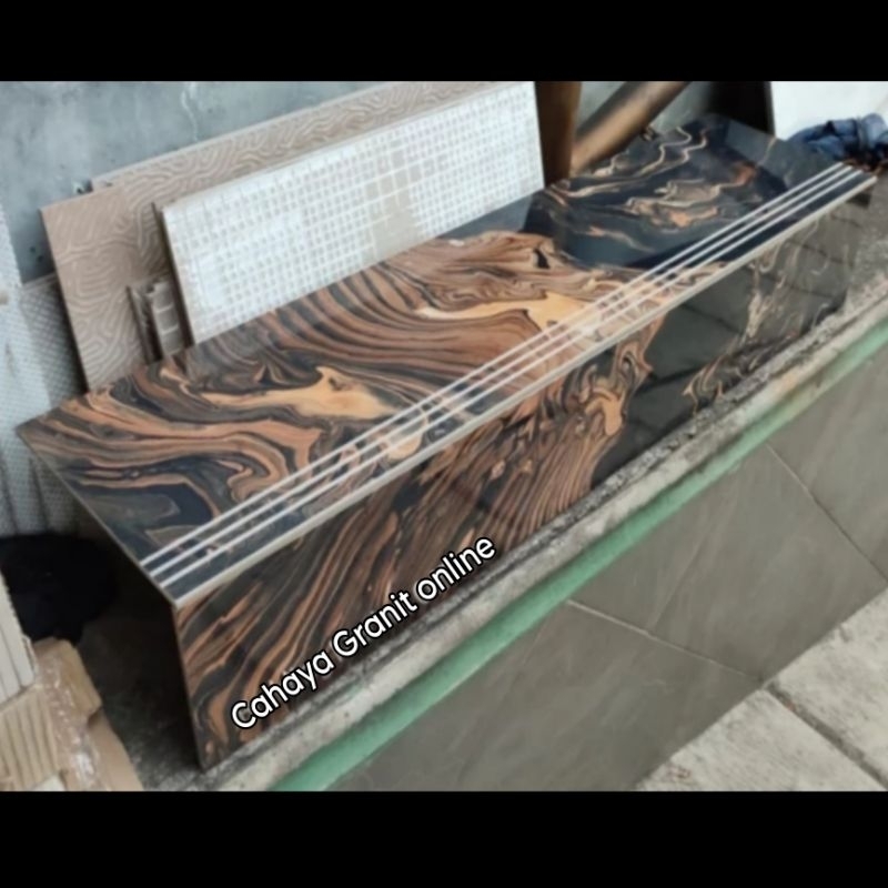 Granit lantai anak tangga stepnosing bevel motif marmer palma gold glossy savona tile kw1
