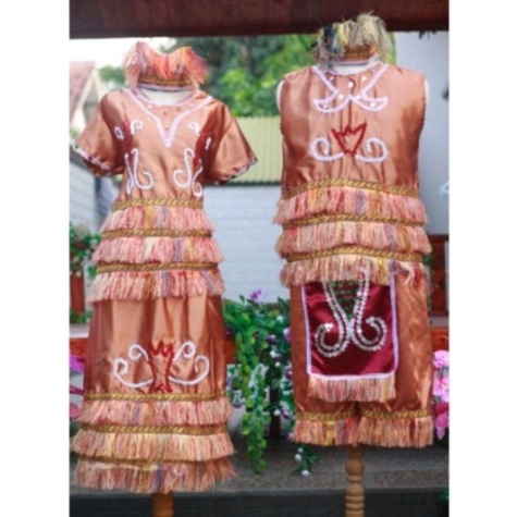 Terlaku,, Baju adat Papua Dewasa satuan (pria/wanita).