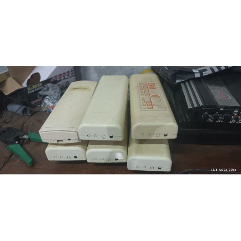 Radio Wireless Tenda 03 dan toto link CP300   . 2,4  GHz