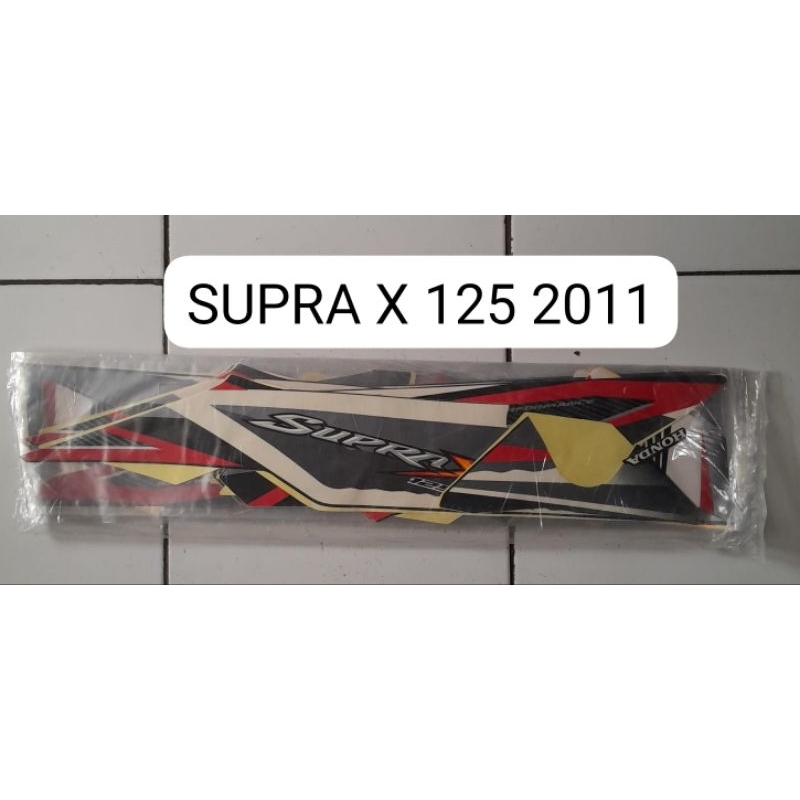 striping Supra X 125 ori stiker Honda Supra X 2011 Batman full body