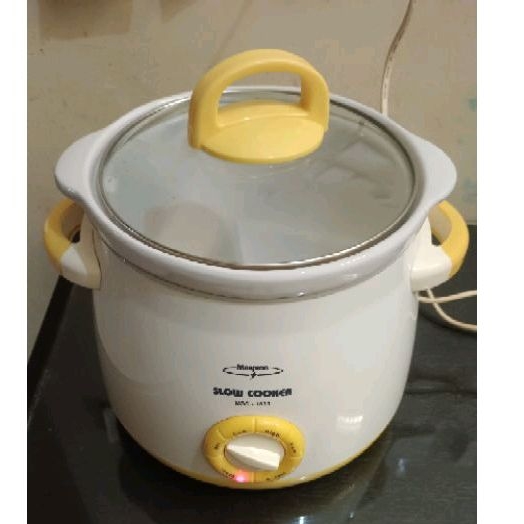 (BEKAS/PRELOVED) Slow cooker