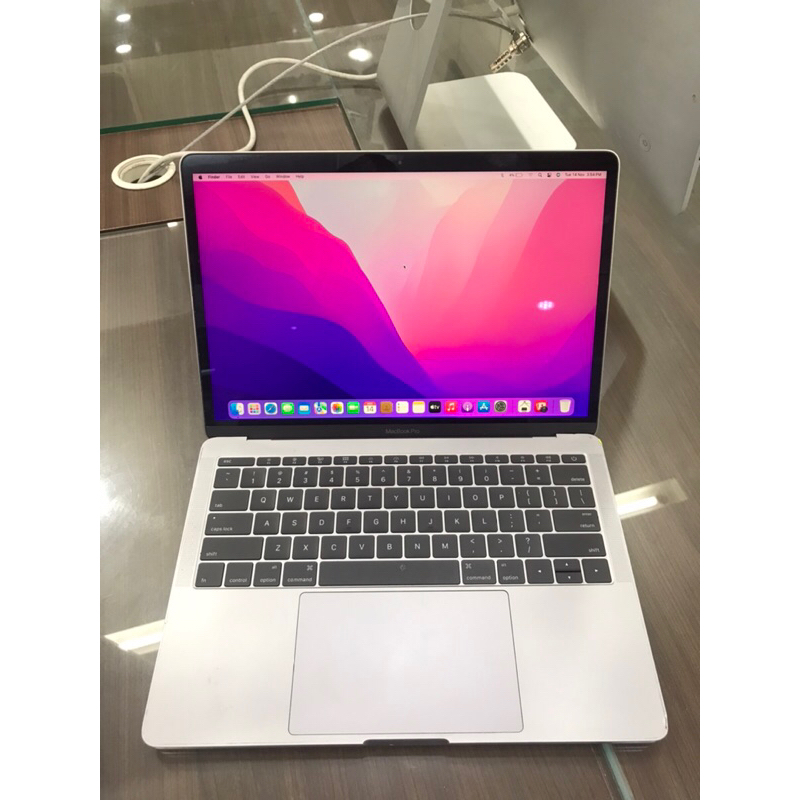 PROMO MURAH SECOND MACBOOK PRO NON TOUCHBAR 2017 GRAY CI5 2,3 16/128GB GRADE B