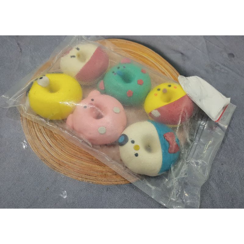 

Donat Karakter Isi 6 || Free Gula halus
