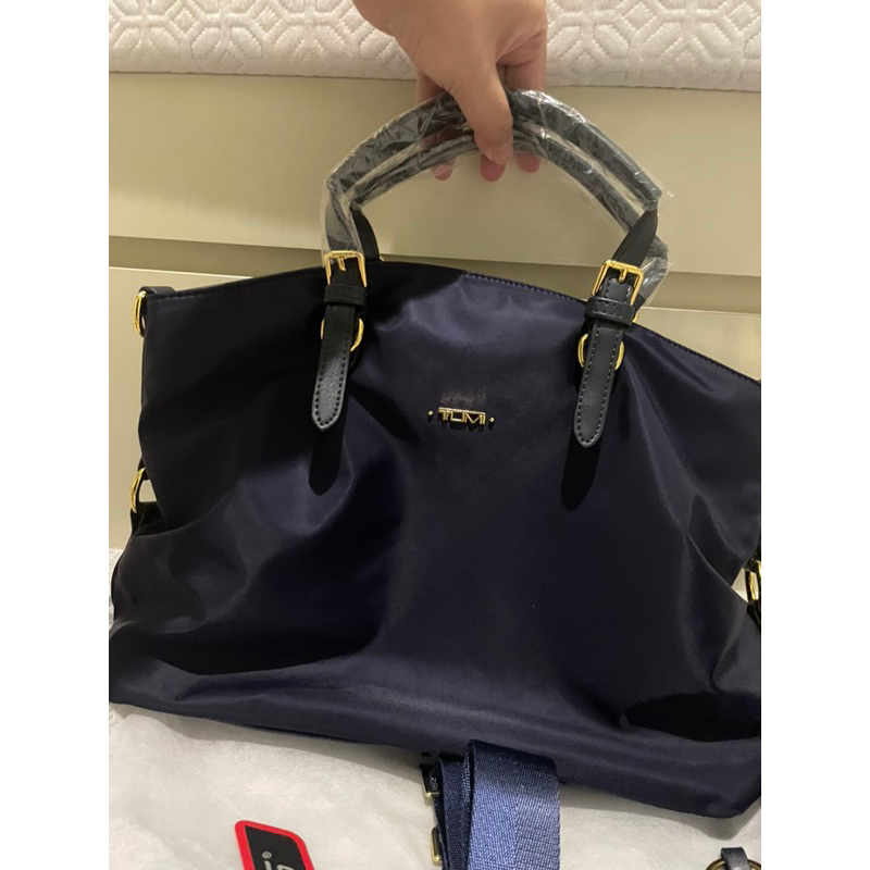 TUMI Nylon Tote dan Sling Bag in NAVY grade Premium (NOT ORI) - Kondisi NEW