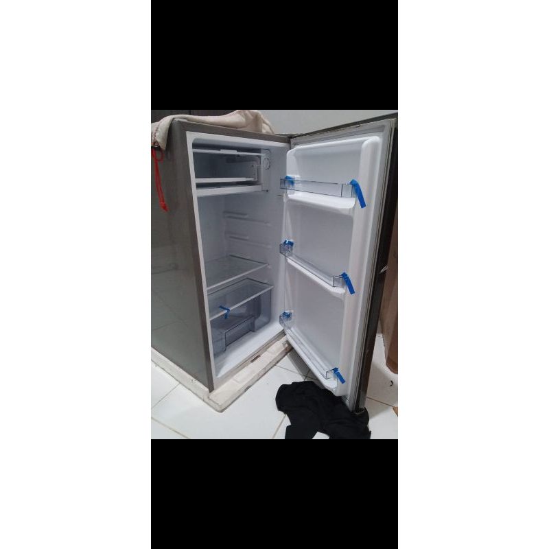 kulkas second/kulkas bekas/kulkas murah/kulkas chancong