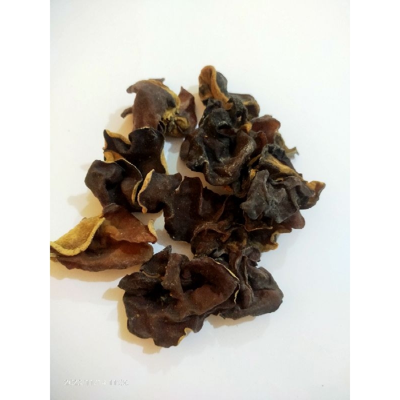 

JAMUR KUPING HITAM KERING 100 gr