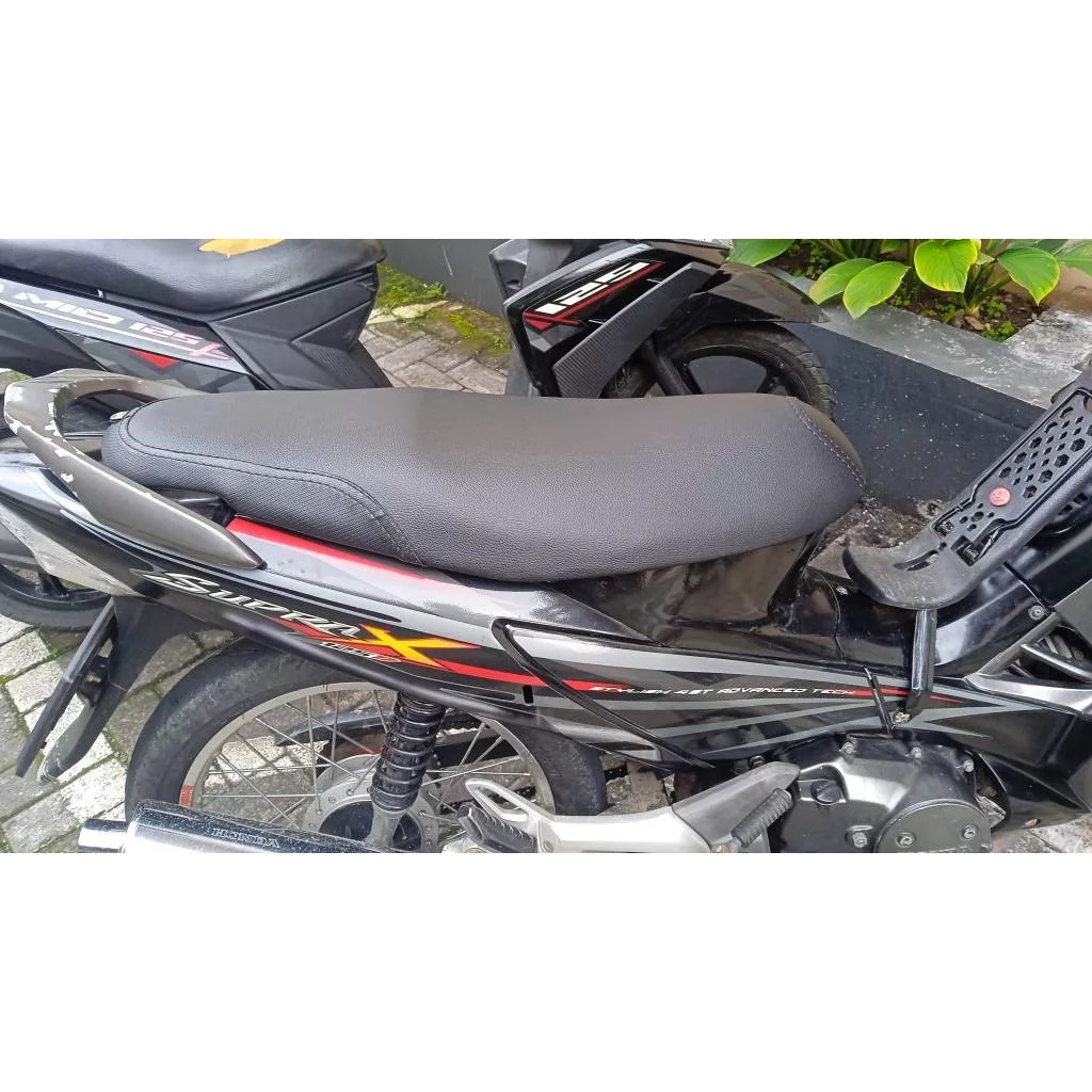 COVER JOK SUPRA X 125 ORIGNAL MBTECH/SARUNG JOK MOTOR HONDA SUPRA KULIT MBTECH