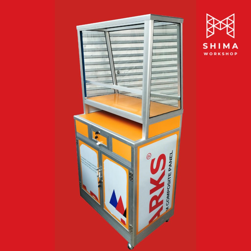 Etalase chicken minimalis