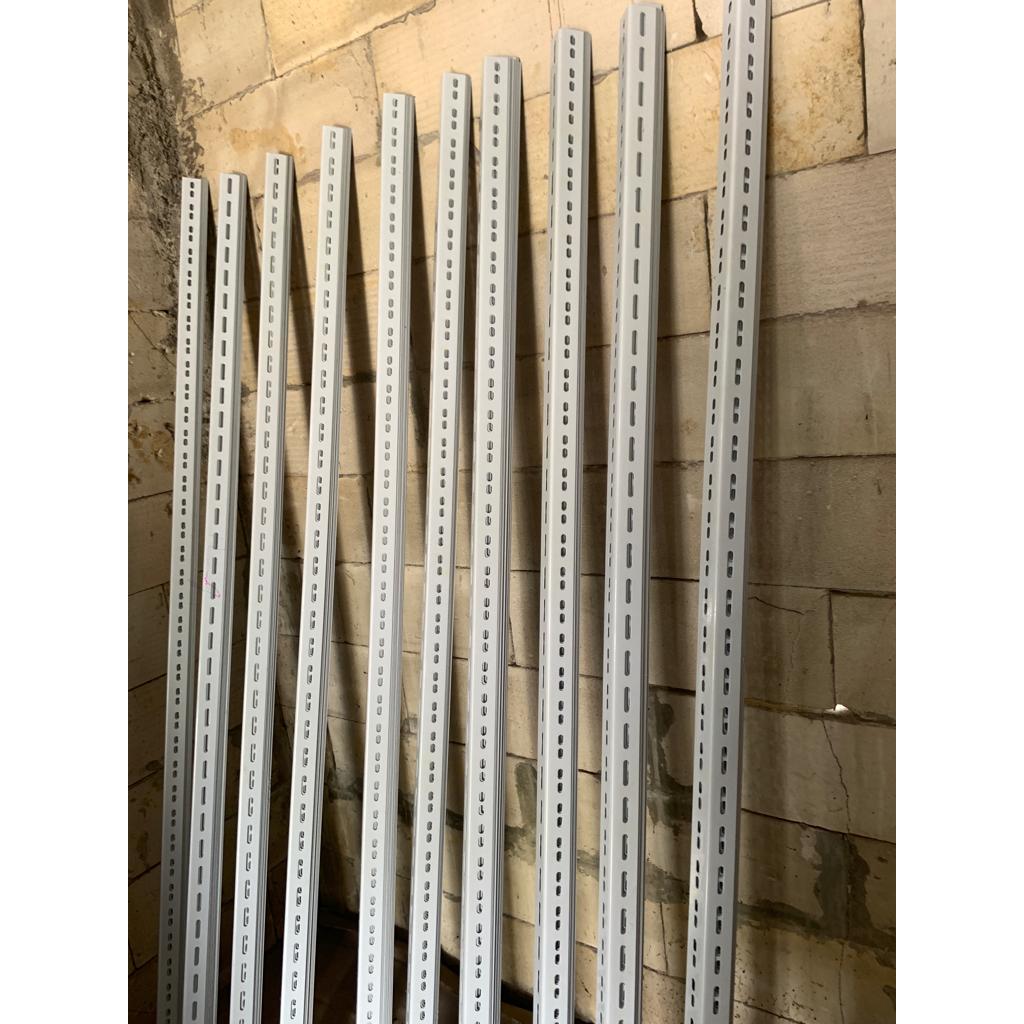 Siku besi lubang panjang 200cm