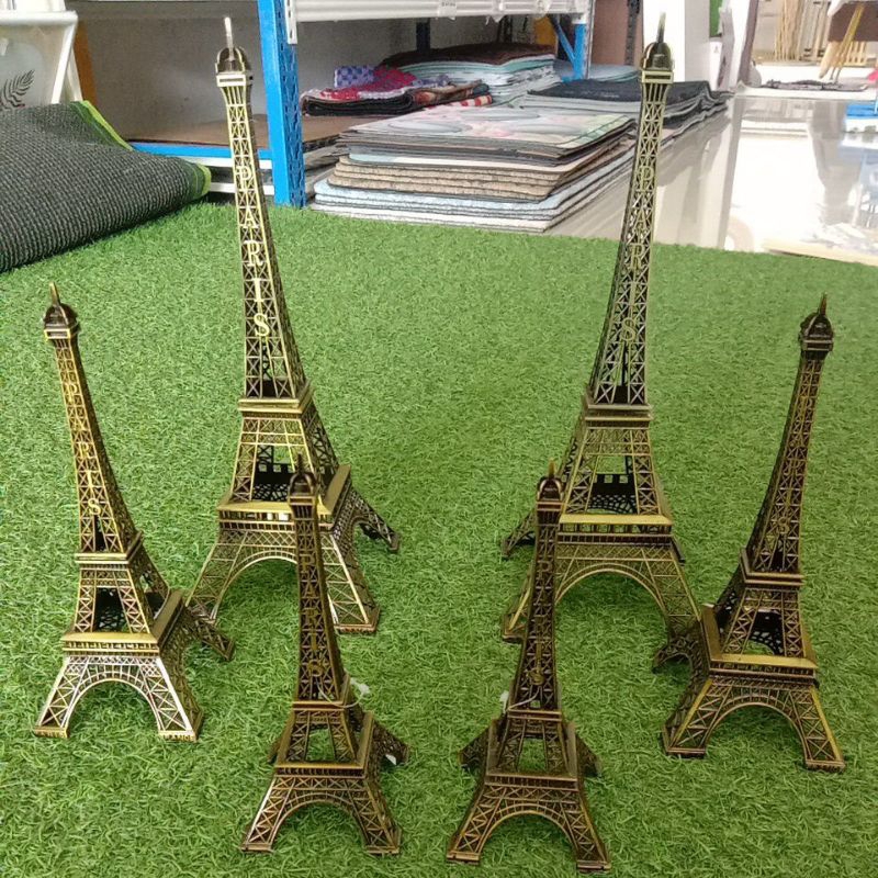 

hadiah unik/kado pajangan paris miniatur eiffel