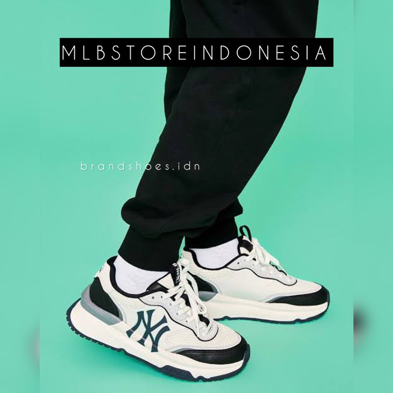 Sepatu Sneakers MLB Runner New York Yankees Black