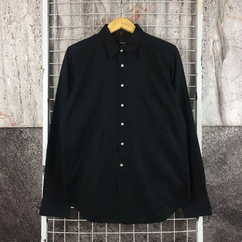 Kemeja Lengan Panjang Pria Hitam Polos Original . SDA 03209 Second Bekas Preloved
