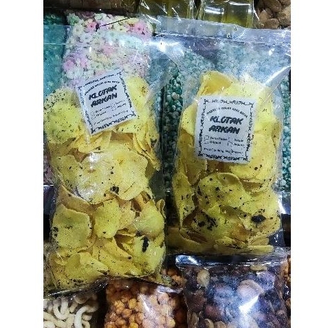 

KLOTAK / KLOTHAK RASA CABAI HIJAU KHAS DIENG WONOSOBO 250 GRAM