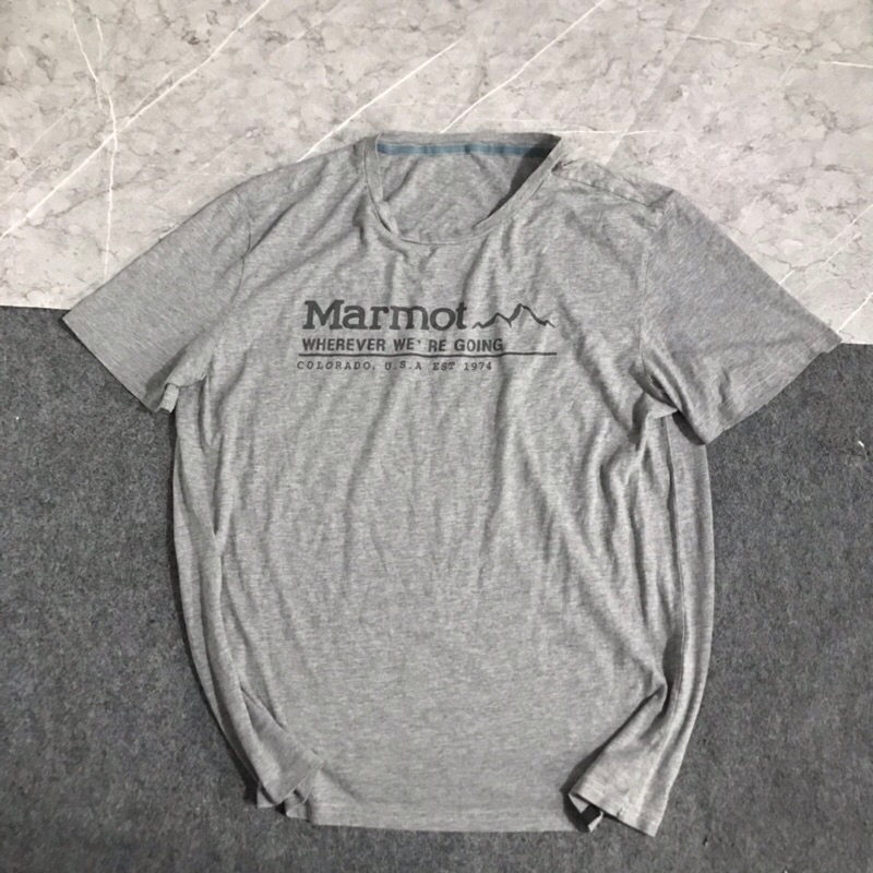 kaos marmot size L second bekas preloved