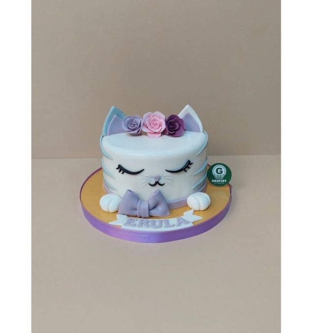 

CAKE BENTUK KUCING UK 15CM / KUE ULANG TAHUN