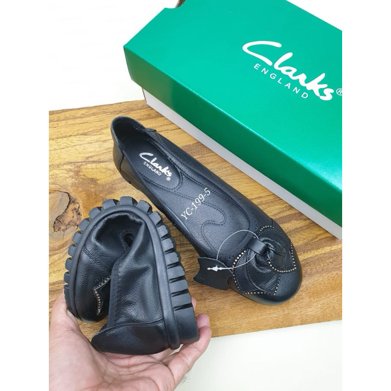 Sepatu clarks flat Yc-199-5