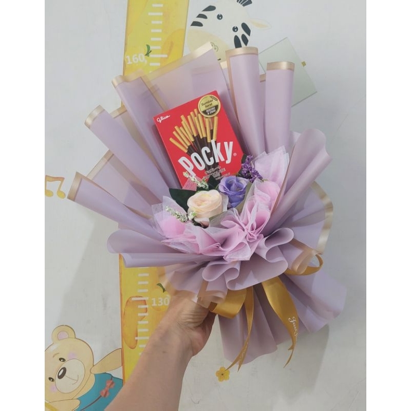 

buket pocky / buket snack ulang tahun/buket snack wisuda