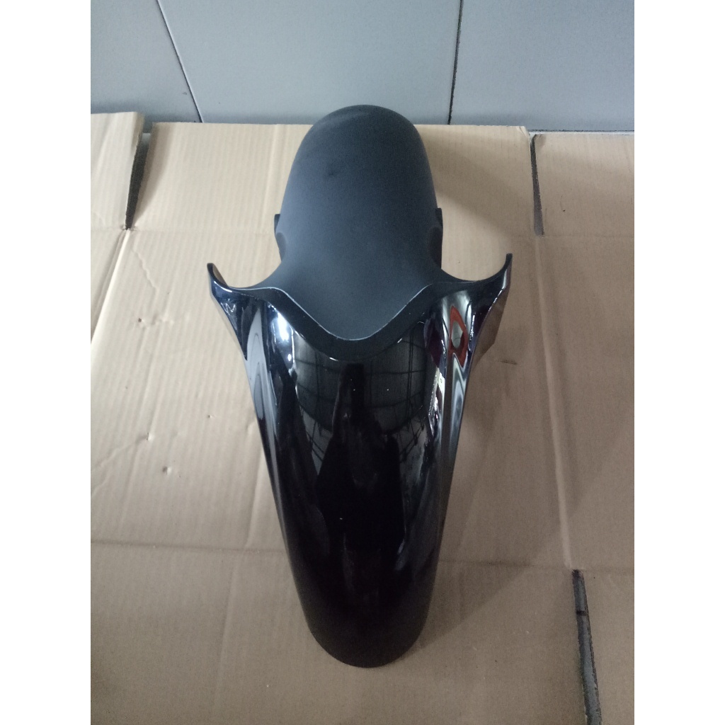 61100KCJ600FMB FENDER FR/SPAKBOR DEPAN TIGER HITAM