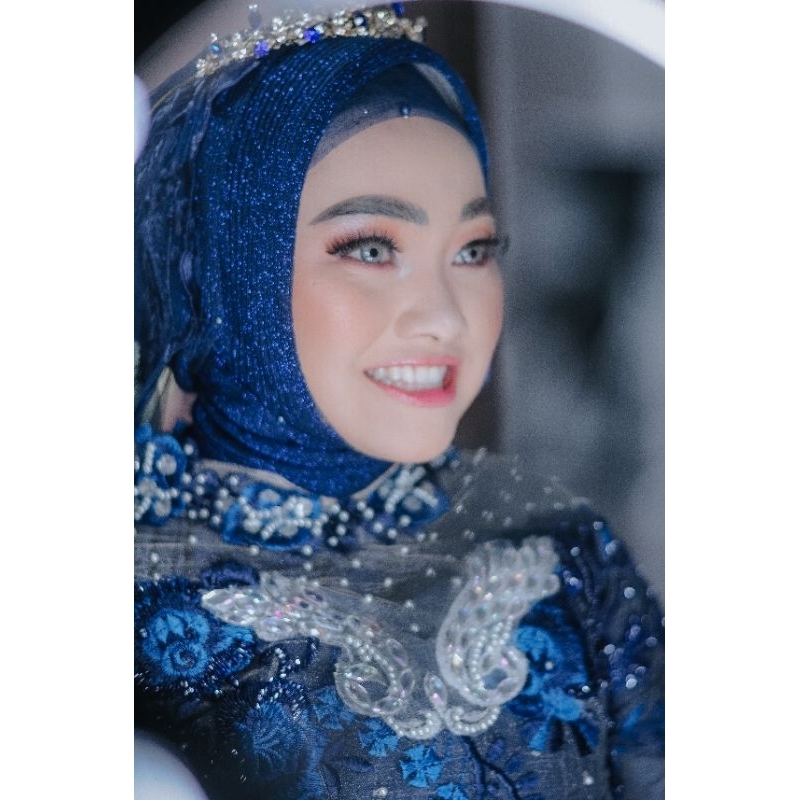 preloved gaun navy ekor