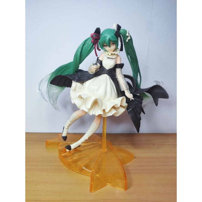 figure hatsune miku