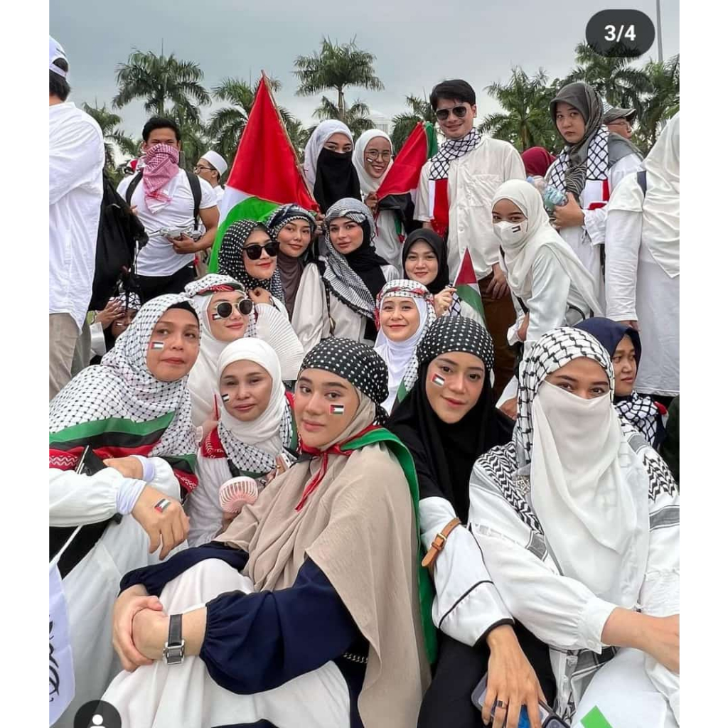 HIJAB PALESTINA DENAY FATRIANA SISESA KW Segi empat H
