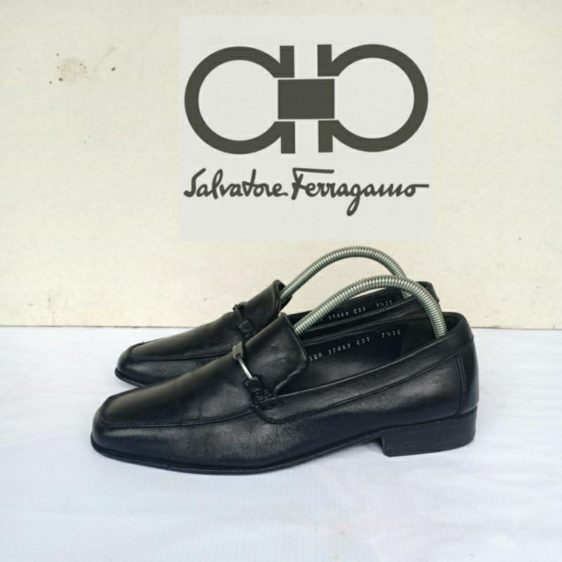 Salvatore Ferragamo made in Italy original sepatu formal pria branded vintage preloved kulit