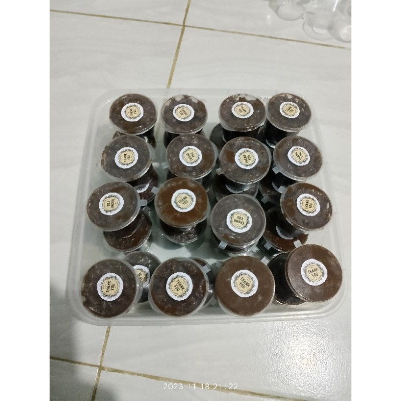 

Coklat Collins Ukuran Cup Mini | Cocok Buat Acara Ulang Tahun atau Jualan Lagi