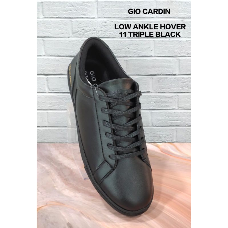 sepatu pria, sepatu cowok sepatu casual / santai GIO CARDIN