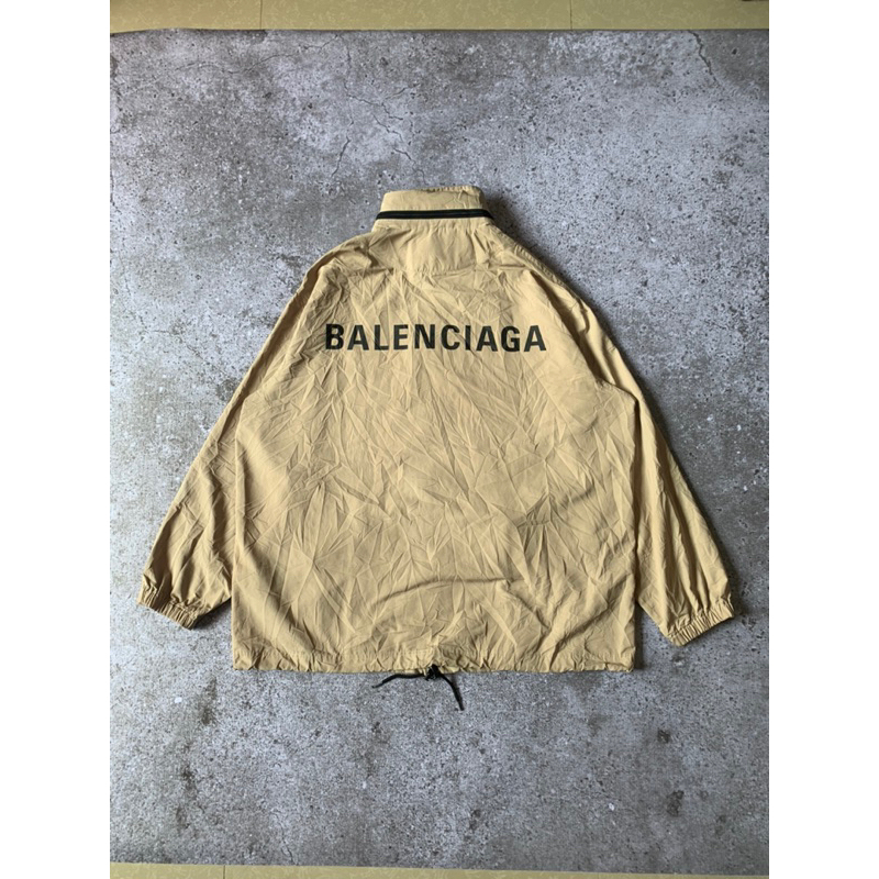 WINDBREAKER JAKET BALENCIAGA SECOND