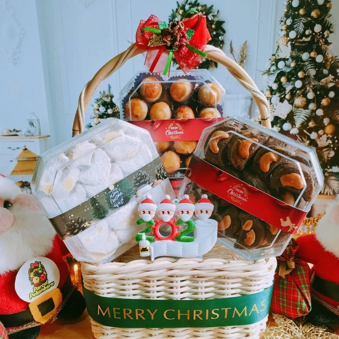 

Christmas Hampers - Hampers Natal - St. Fidelis