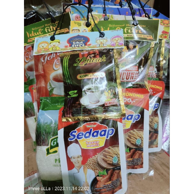 

Paket Sembako Parcel.