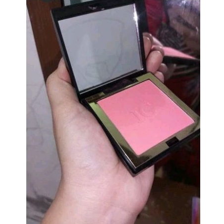 Blush on merek Ivan Gunawan preloved / Ivan Gunawan Cheek Color Martian Dust preloved