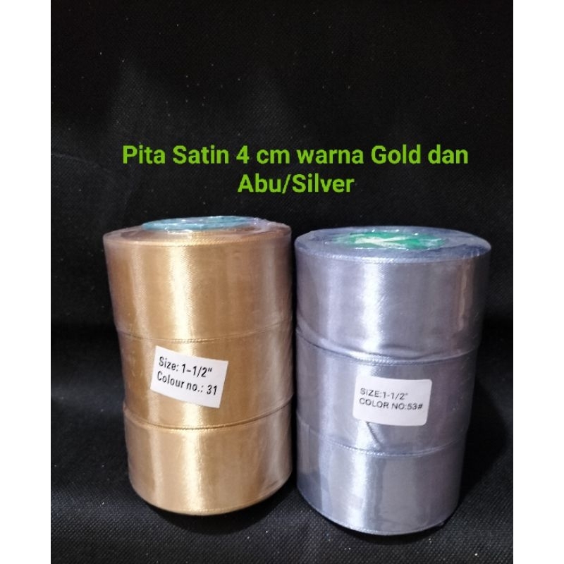 

Pita Satin 4 cm Per Roll 25 Yard / Pita Satin 1.5 inchi Per Roll - Gold/Silver