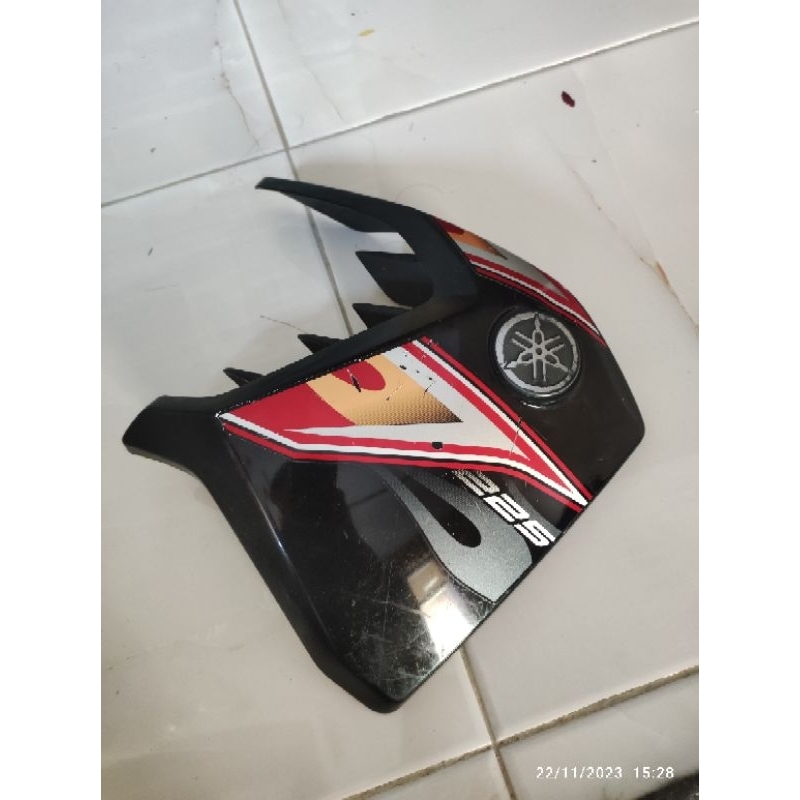 Kupingan Tangki Scorpio Z New Original Second (kanan)