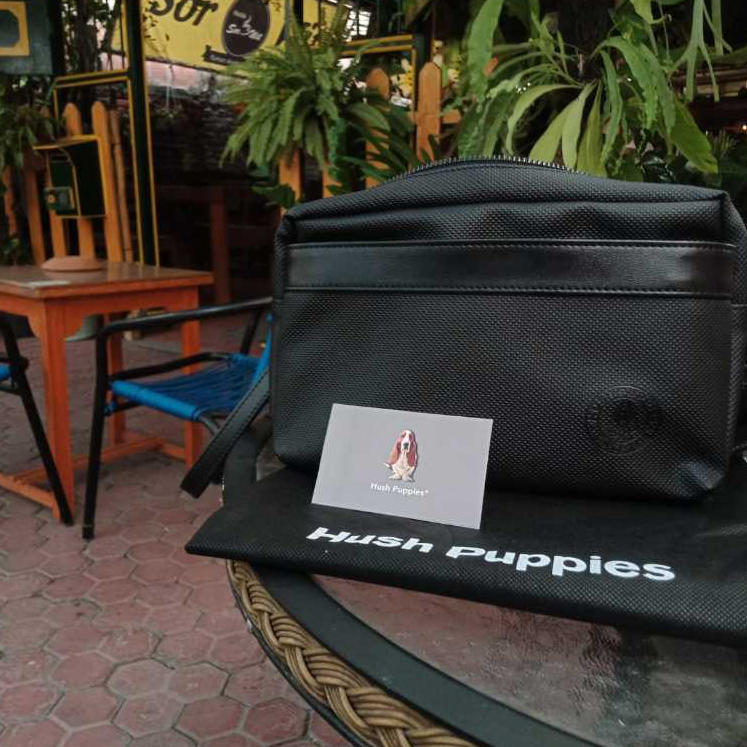 Pouch bag hush puppies logo bawah hitam Original Full Tag Free Dust Bag hush puppies 99