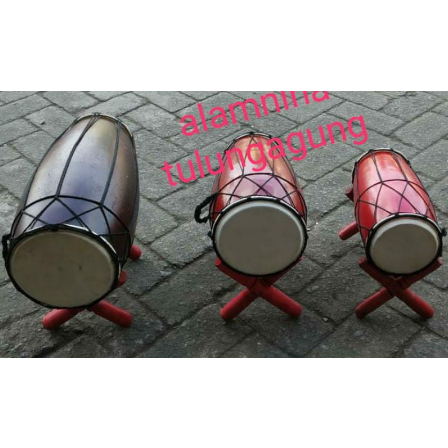 kendang gendang Jawa alat musik tradisional