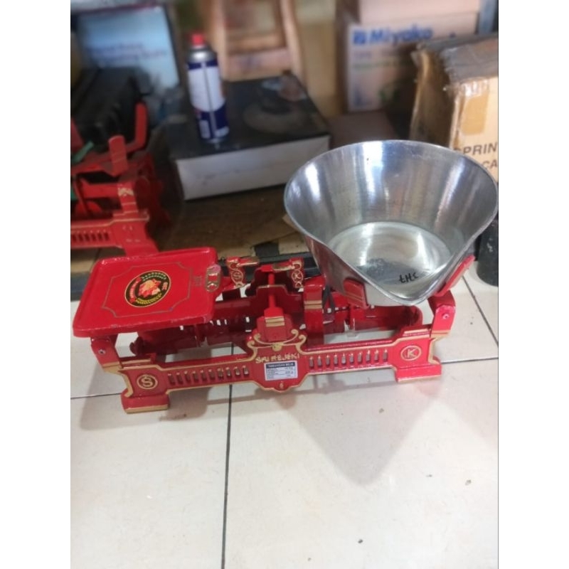 Timbangan Duduk Bebek / Timbangan Dacin 10kg