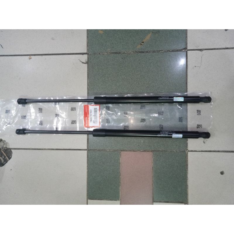 Shock hidrolik bagasi Honda Mobilio 1set ORIGINAL