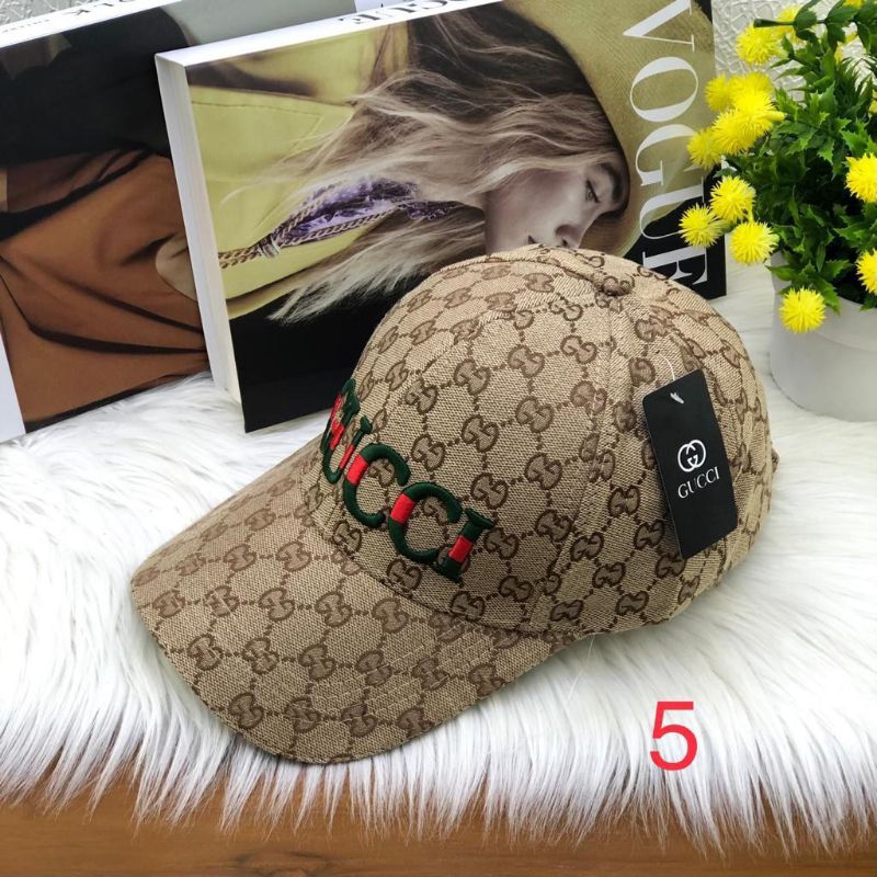 Topi Branded Wanita Pria Unisex Motif Bermerk Kekinian Fashion Keren Pendukung Ootd