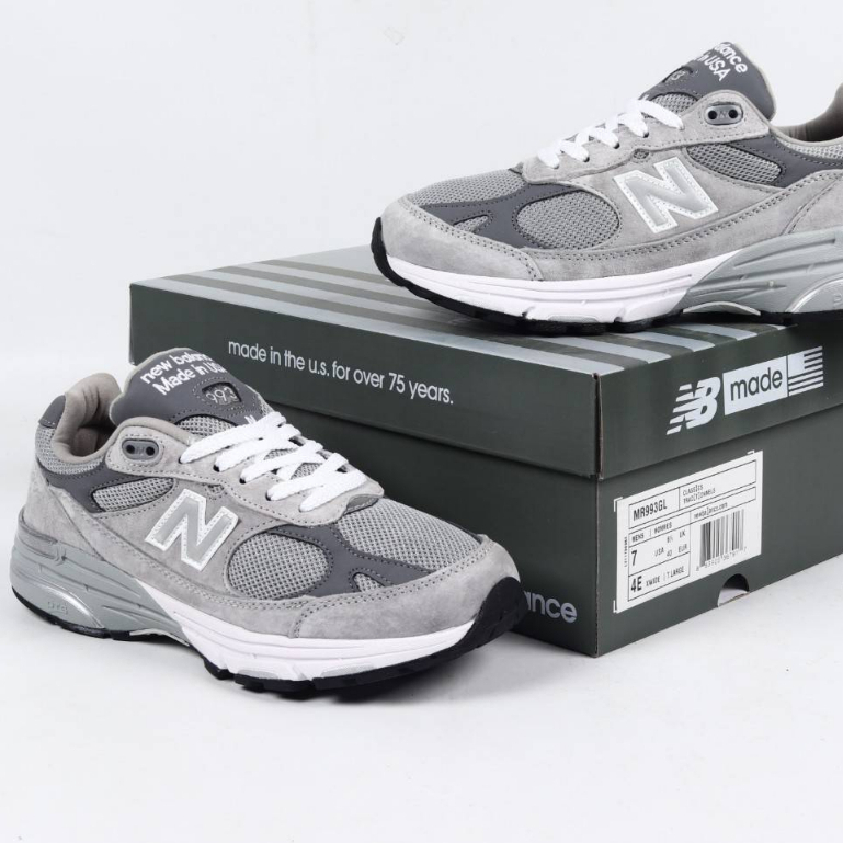 Sepatu NB New Balance 993 Grey MR993GL Made IN USA - Sneakers New Balance