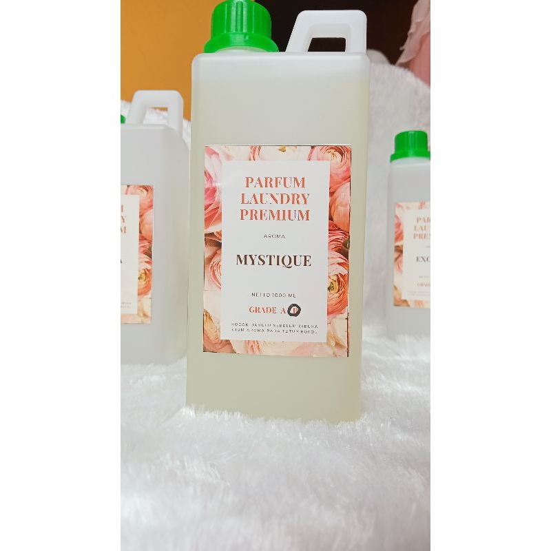 Parfum Laundry Tahan Lama Wangi 1 liter