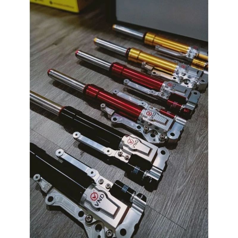 SHOCKBEAKER DEPAN VND AK 111 B1 NMAX TURBO/NMAX NEO/NMAX NEW/NMAX OLD VND AK111 B1/SHOCK DEPAN USD V